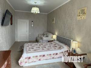 1-к квартира, посуточно, 55м2, 7/10 этаж