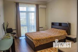 1-к квартира, посуточно, 56м2, 4/4 этаж