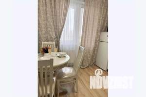 1-к квартира, посуточно, 39м2, 4/5 этаж