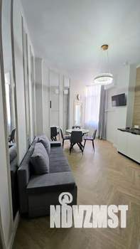 1-к квартира, посуточно, 43м2, 1/5 этаж