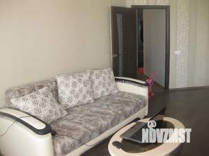 1-к квартира, посуточно, 68м2, 5/8 этаж