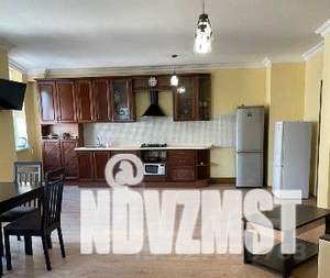 3-к квартира, на длительный срок, 100м2, 4/12 этаж