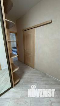 2-к квартира, вторичка, 63м2, 1/7 этаж