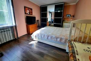 3-к квартира, вторичка, 63м2, 2/2 этаж