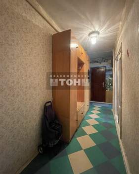 3-к квартира, вторичка, 63м2, 9/9 этаж