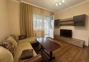 2-к квартира, вторичка, 72м2, 2/4 этаж