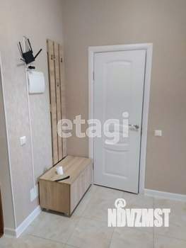 1-к квартира, вторичка, 61м2, 1/4 этаж