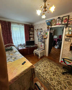 2-к квартира, вторичка, 40м2, 1/5 этаж