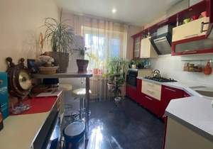 2-к квартира, вторичка, 49м2, 1/5 этаж