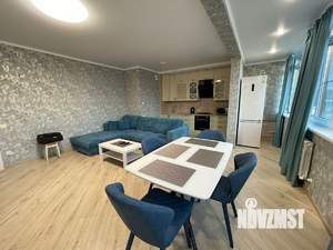 2-к квартира, вторичка, 72м2, 3/3 этаж