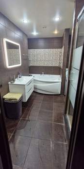 3-к квартира, вторичка, 124м2, 7/7 этаж