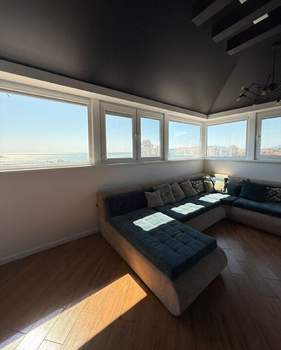 3-к квартира, вторичка, 88м2, 8/8 этаж