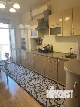 2-к квартира, вторичка, 71м2, 2/5 этаж