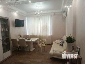 2-к квартира, вторичка, 74м2, 1/6 этаж