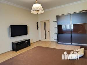 3-к квартира, вторичка, 106м2, 3/6 этаж