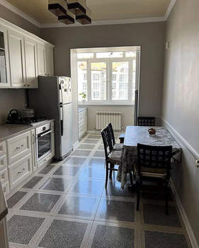 3-к квартира, вторичка, 115м2, 4/4 этаж