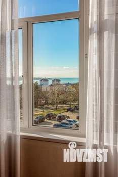 2-к квартира, вторичка, 68м2, 2/4 этаж