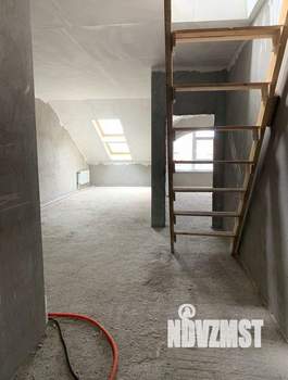 2-к квартира, вторичка, 103м2, 5/5 этаж