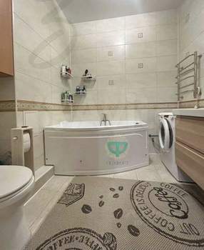 2-к квартира, вторичка, 70м2, 2/2 этаж