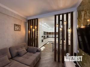 1-к квартира, вторичка, 64м2, 1/7 этаж