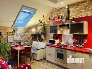 2-к квартира, вторичка, 65м2, 4/4 этаж