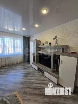 3-к квартира, вторичка, 60м2, 9/9 этаж