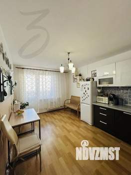 2-к квартира, вторичка, 61м2, 11/16 этаж