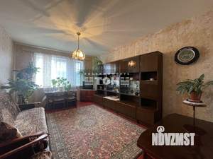 3-к квартира, вторичка, 63м2, 9/9 этаж