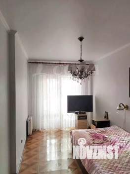 2-к квартира, вторичка, 63м2, 7/10 этаж