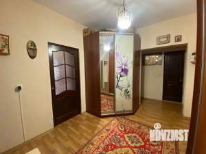 4-к квартира, вторичка, 98м2, 2/9 этаж