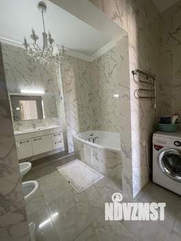 4-к квартира, вторичка, 136м2, 3/4 этаж