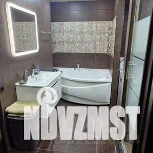 3-к квартира, вторичка, 124м2, 7/7 этаж
