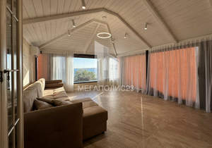 1-к квартира, вторичка, 61м2, 5/5 этаж