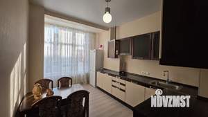 2-к квартира, вторичка, 70м2, 3/5 этаж