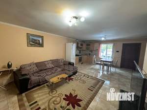 2-к квартира, вторичка, 75м2, 1/3 этаж