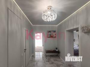 2-к квартира, вторичка, 79м2, 1/4 этаж