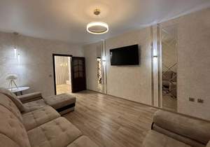 4-к квартира, вторичка, 97м2, 2/9 этаж