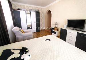 2-к квартира, вторичка, 54м2, 1/5 этаж