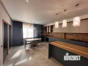 3-к квартира, вторичка, 98м2, 1/10 этаж