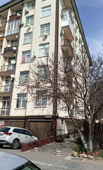 1-к квартира, вторичка, 40м2, 1/7 этаж