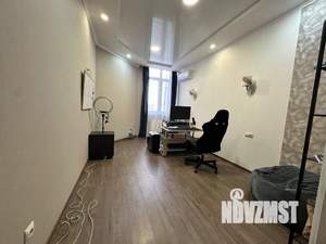 2-к квартира, вторичка, 63м2, 1/7 этаж