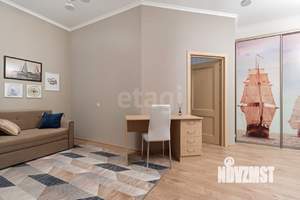 3-к квартира, вторичка, 116м2, 1/5 этаж