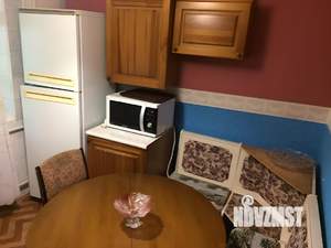 2-к квартира, вторичка, 52м2, 1/5 этаж