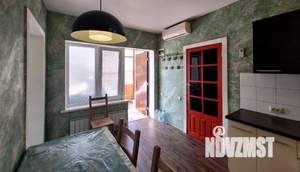 3-к квартира, вторичка, 49м2, 1/1 этаж