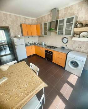 2-к квартира, вторичка, 56м2, 2/5 этаж