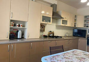2-к квартира, вторичка, 71м2, 2/5 этаж