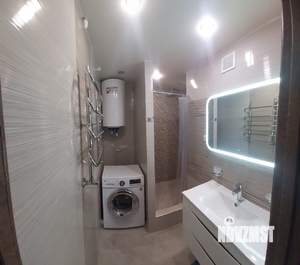2-к квартира, вторичка, 65м2, 9/16 этаж