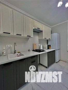 2-к квартира, вторичка, 55м2, 1/5 этаж