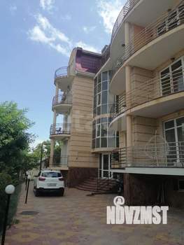 4-к квартира, вторичка, 235м2, 3/4 этаж