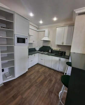 2-к квартира, вторичка, 67м2, 1/7 этаж